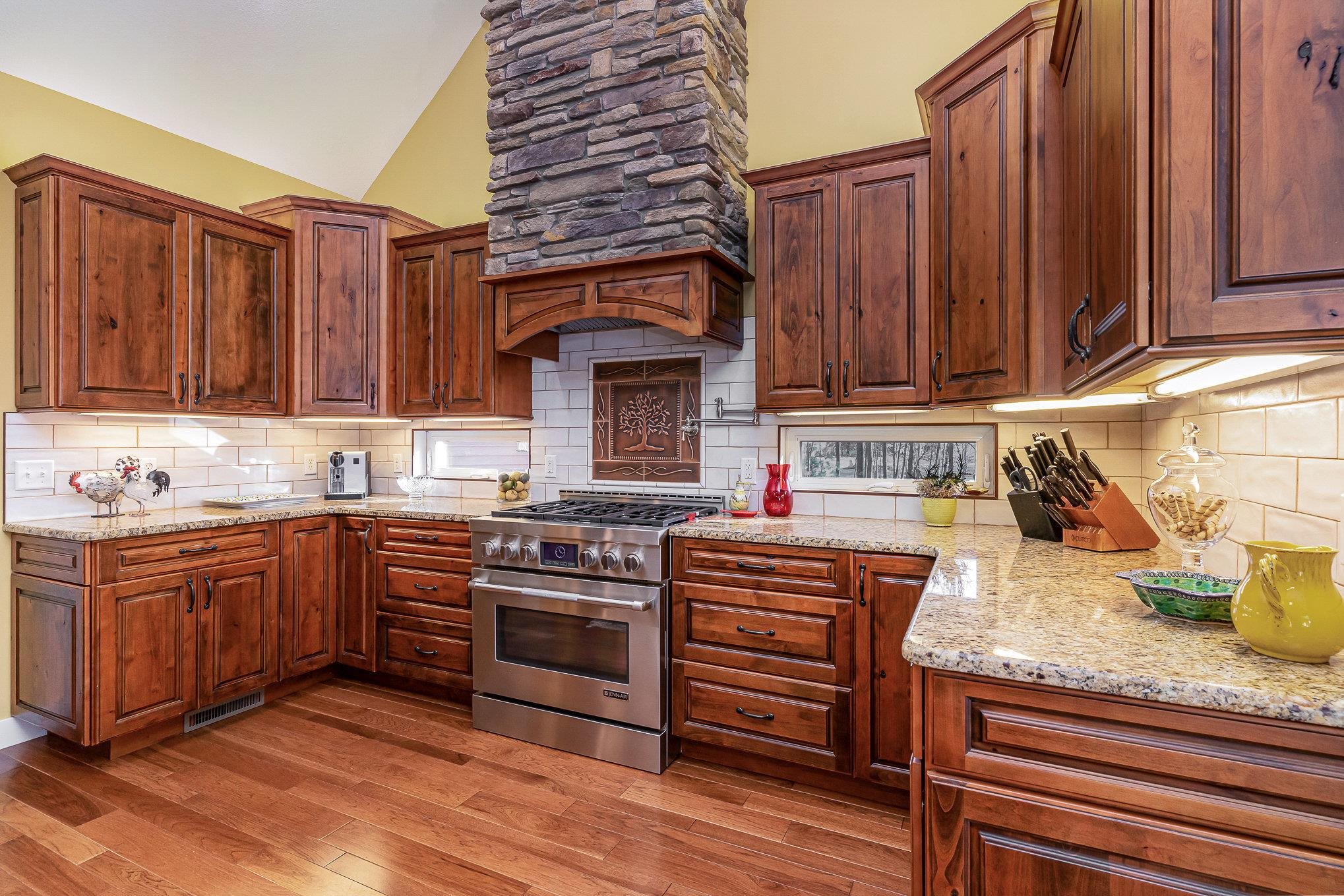 760 South Hidden Ridge Midland, MI 48640 - Photo 16 of 69 Gallery Image 16