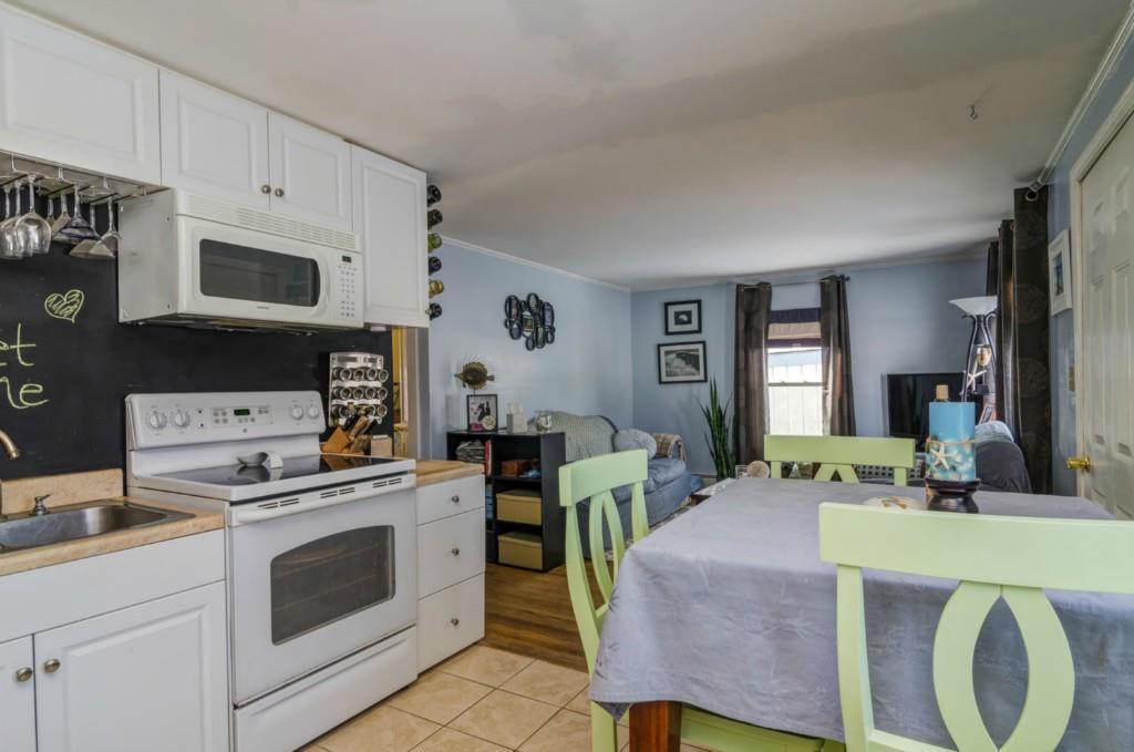 26 Bonnybriar Road South Portland, ME 04106 - Photo 12 of 31 Photo