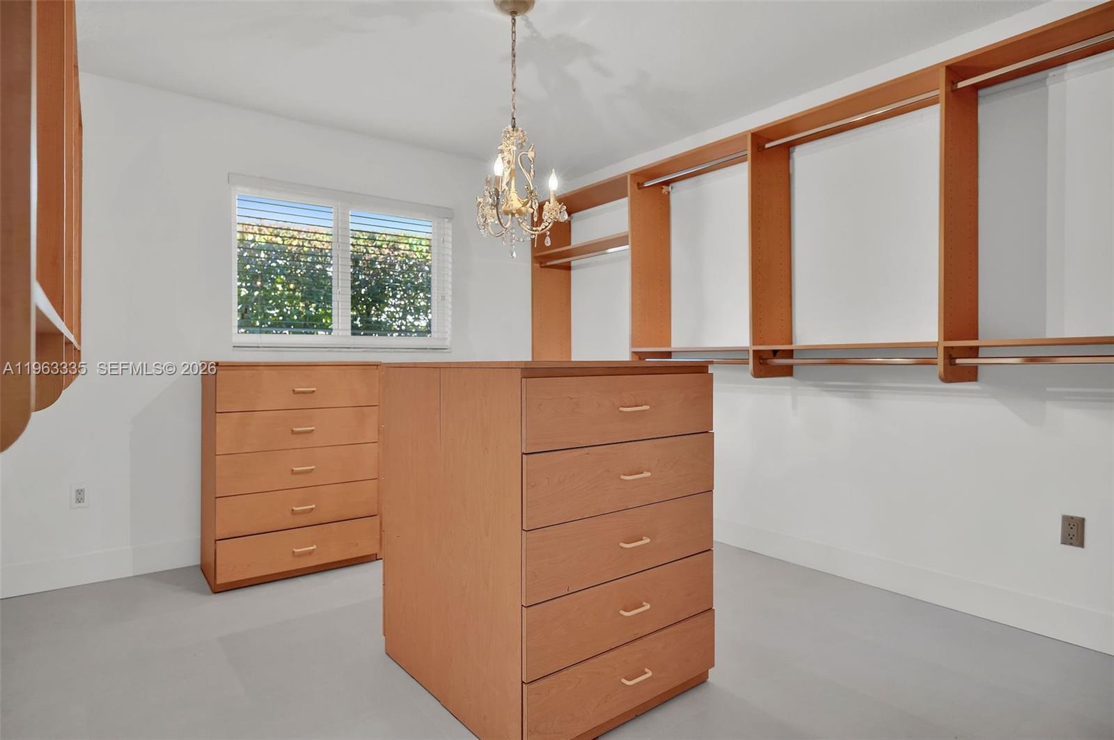 11472 Southwest 28th Street Miami, FL 33165 - Photo 20 of 24