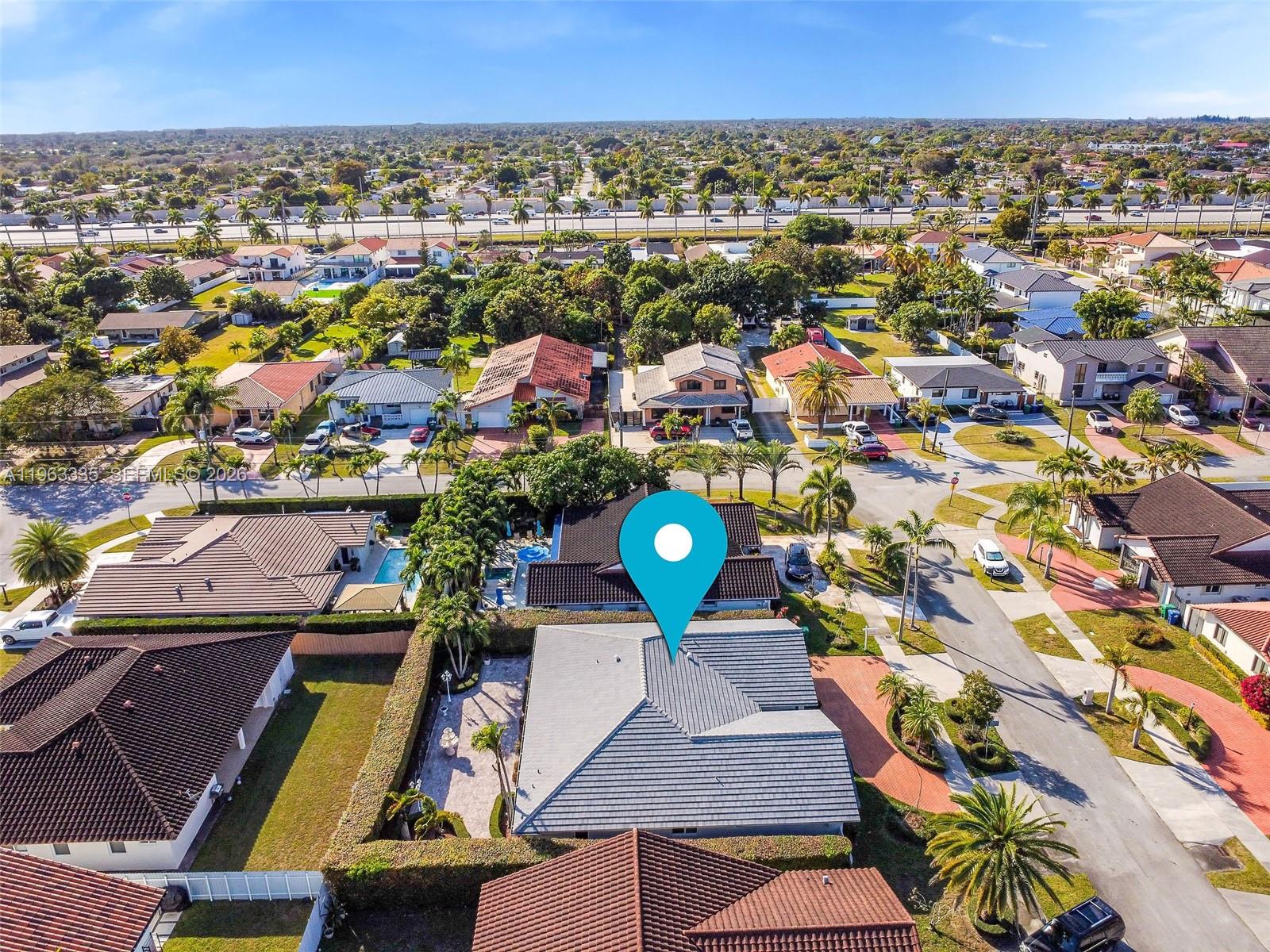 11472 Southwest 28th Street Miami, FL 33165 - Photo 3 of 24