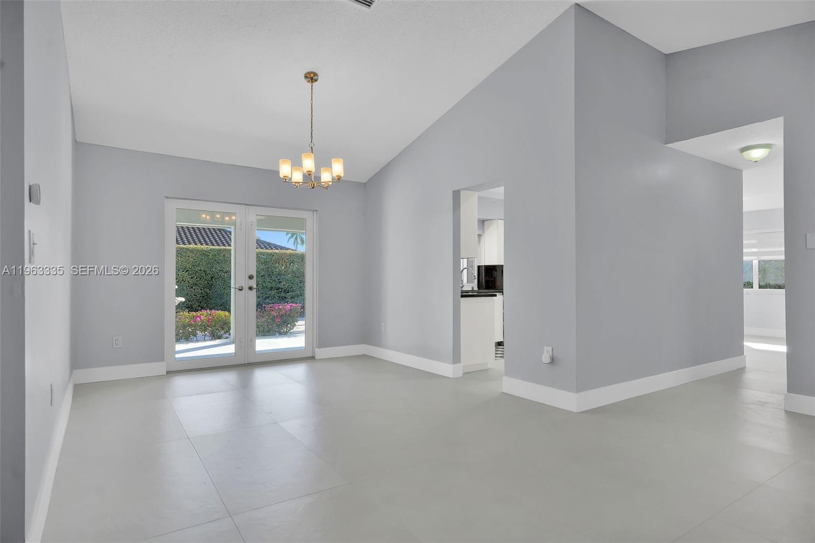 11472 Southwest 28th Street Miami, FL 33165 - Photo 10 of 24