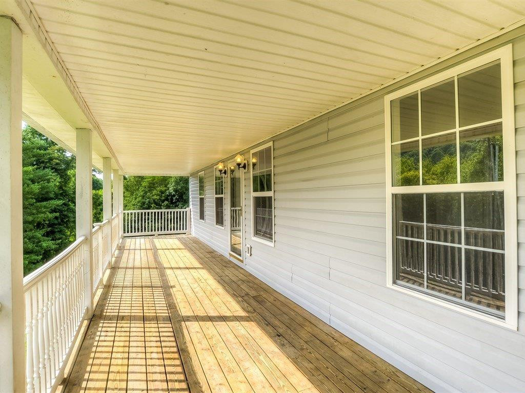 465 Tank Pond Road Parksville, KY 40464 - Photo 3 of 57 Photo 3