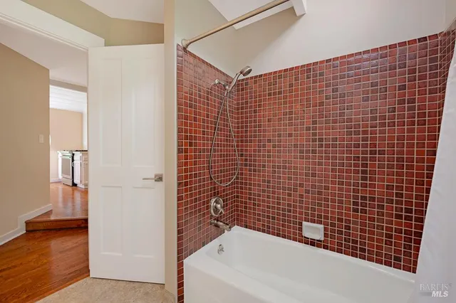 $999,000 | 827 Wild Oak Drive, Santa Rosa, CA 95409