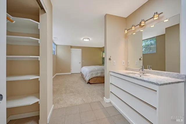 $999,000 | 827 Wild Oak Drive, Santa Rosa, CA 95409