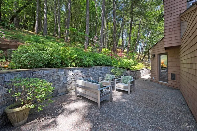 $999,000 | 827 Wild Oak Drive, Santa Rosa, CA 95409