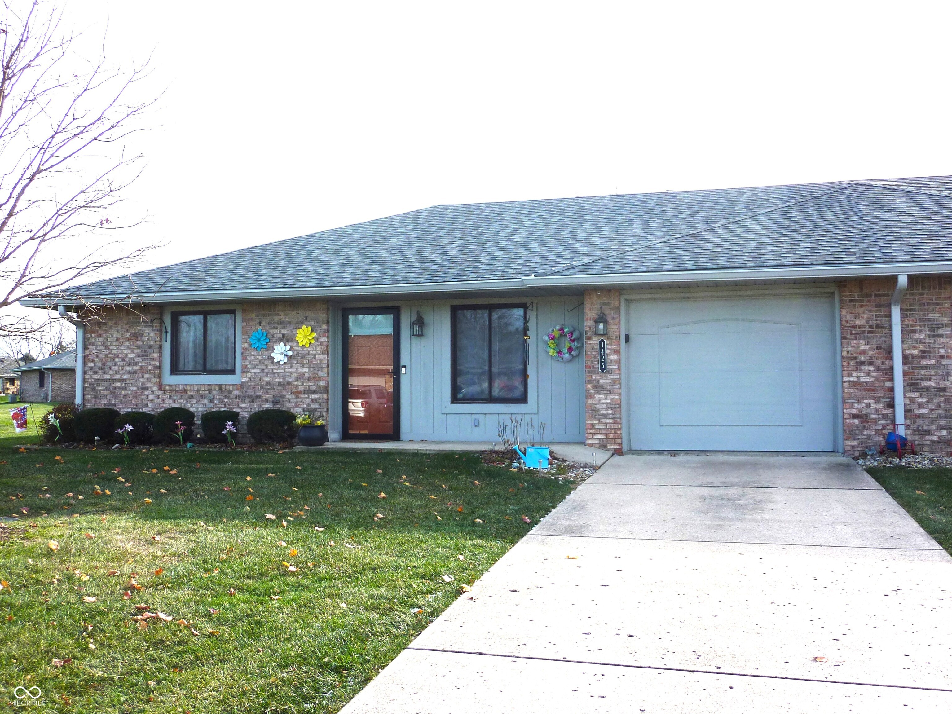 1425 Lawrence Way Anderson, IN 46013 - Photo 1 of 23 Gallery Image 1