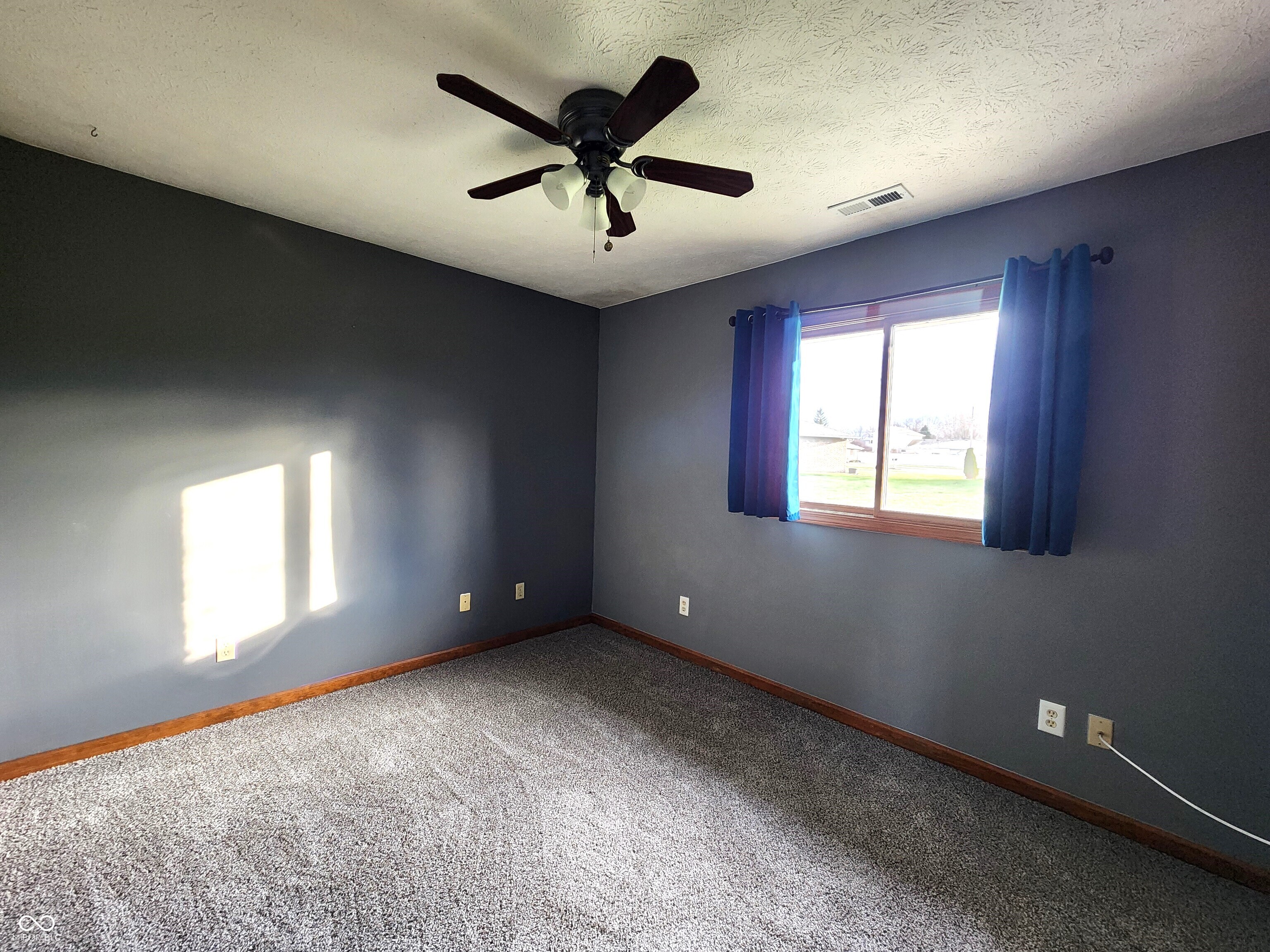 1425 Lawrence Way Anderson, IN 46013 - Photo 15 of 23 Gallery Image 15