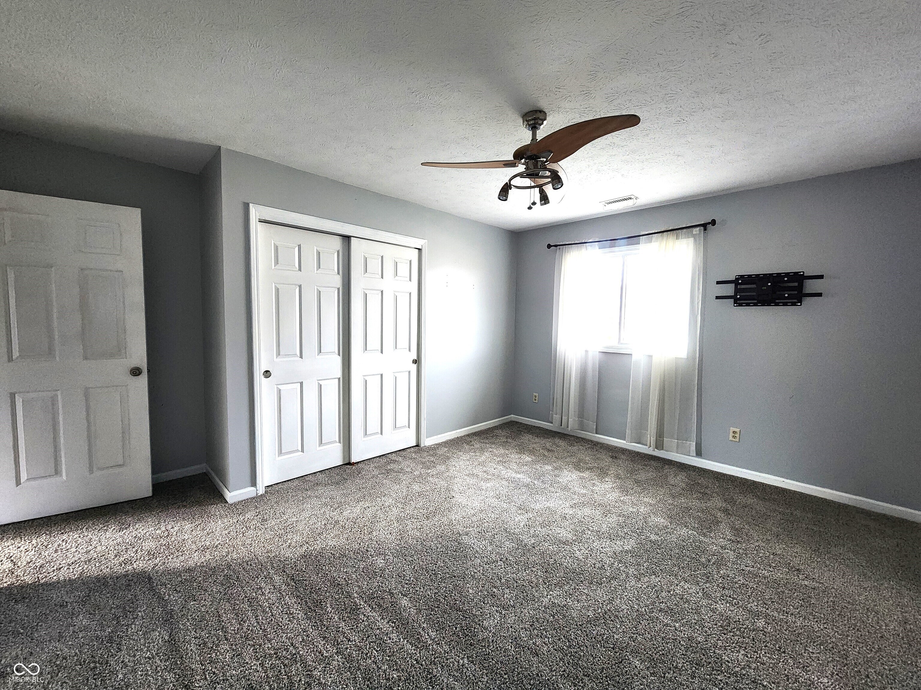 1425 Lawrence Way Anderson, IN 46013 - Photo 21 of 23 Gallery Image 21