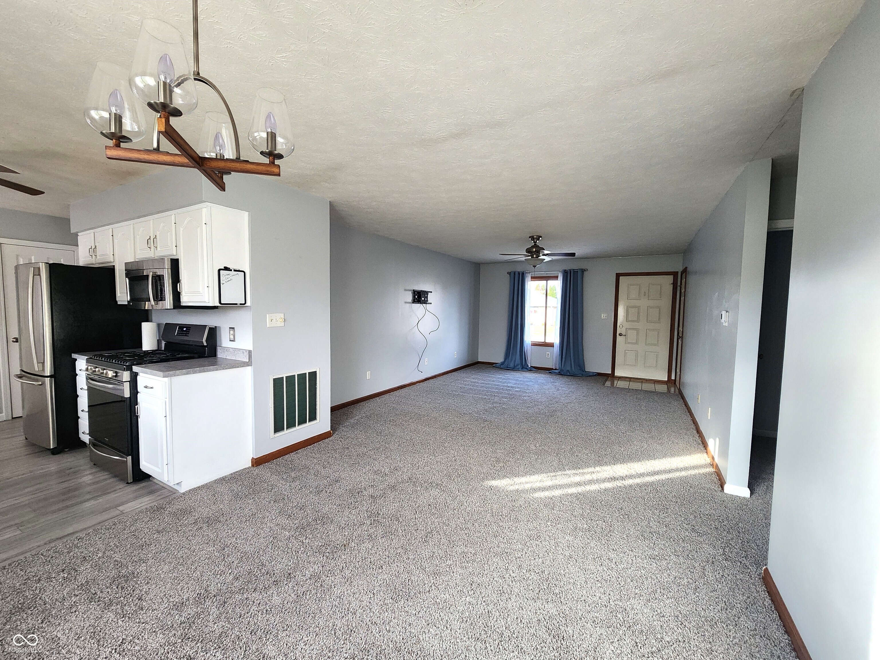 1425 Lawrence Way Anderson, IN 46013 - Photo 8 of 23 Gallery Image 8
