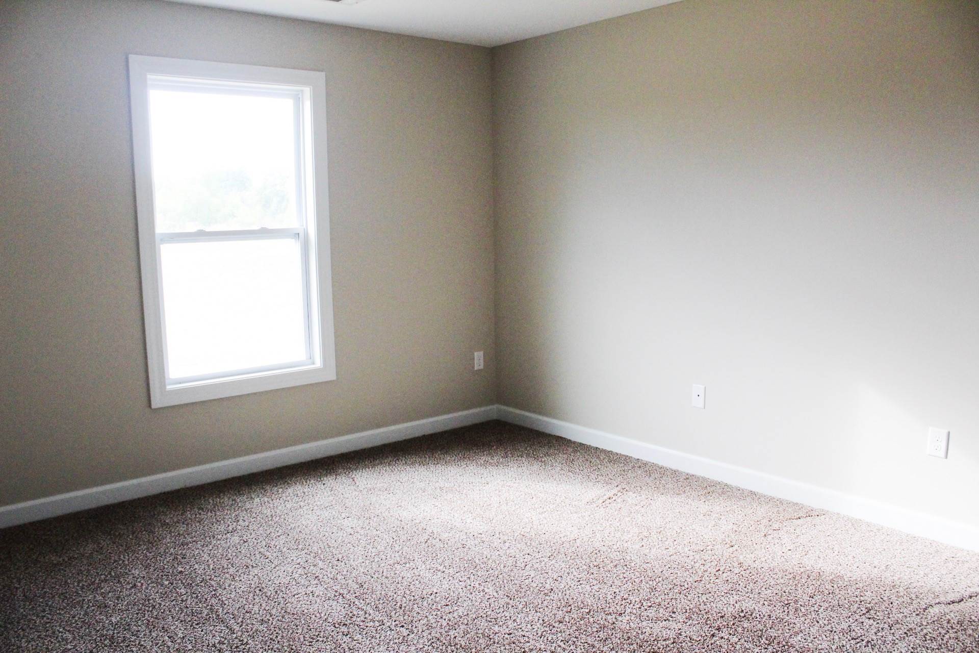 2187 Kroemer Road Fort Wayne, IN 46808 - Photo 12 of 16