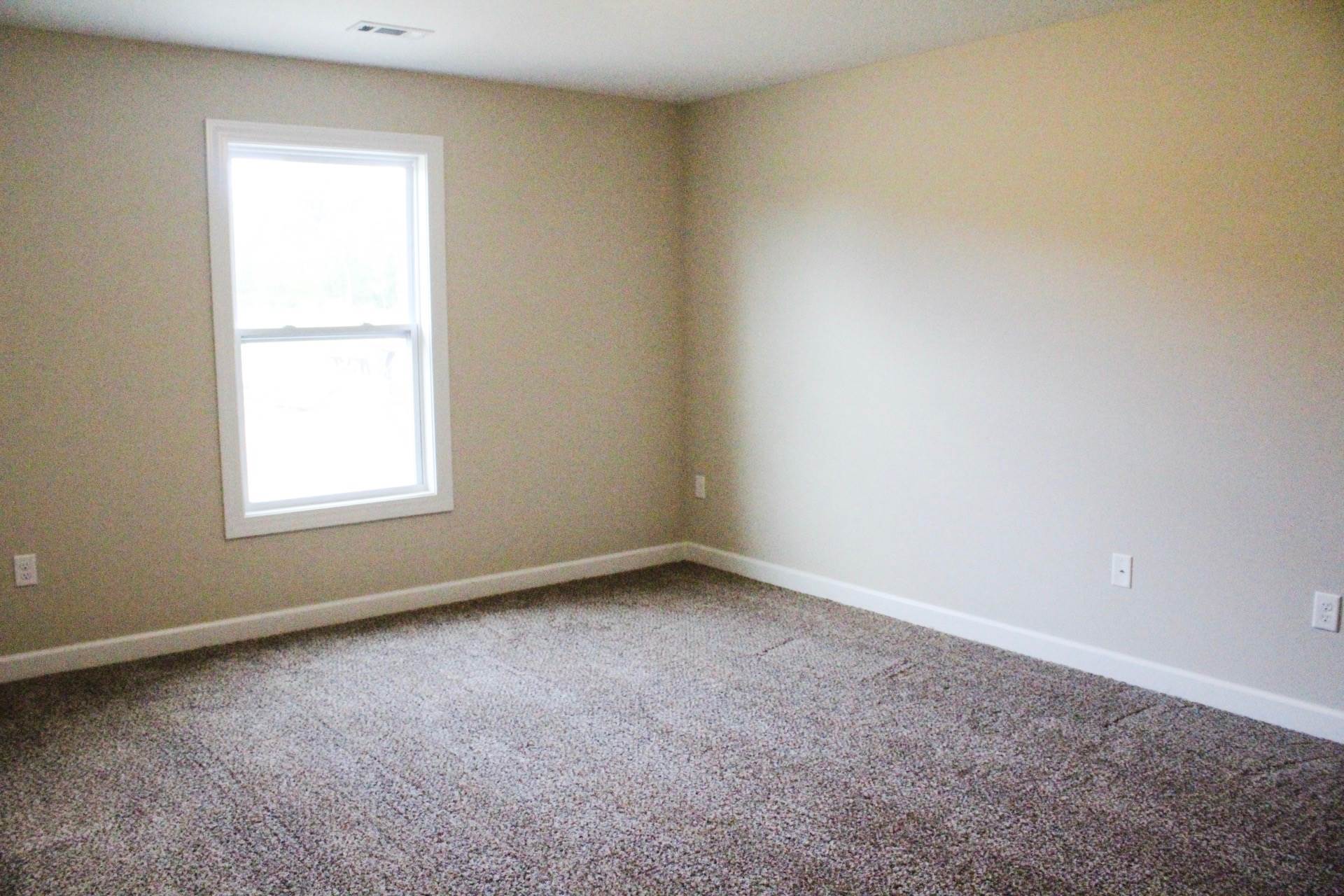 2187 Kroemer Road Fort Wayne, IN 46808 - Photo 14 of 16