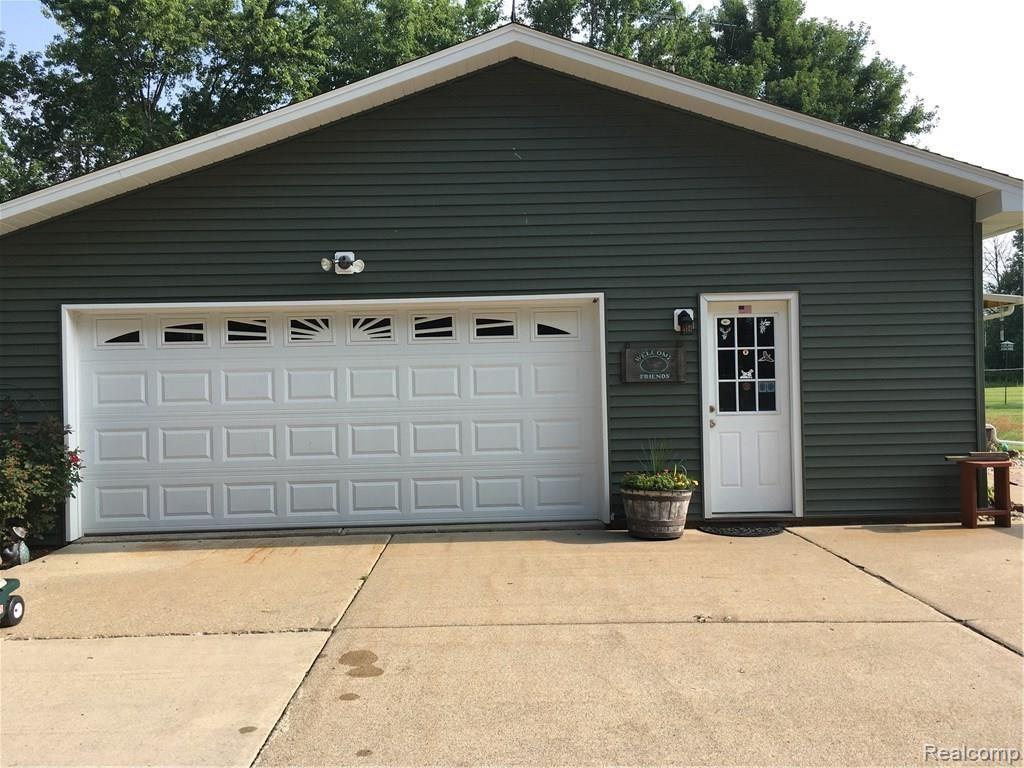 8152 North Webster Road Mount Morris, MI 48458 - Photo 2 of 33