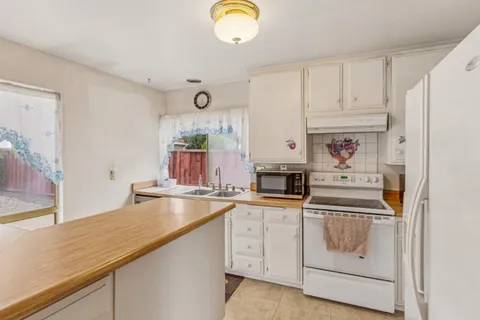 $1,300,000 | 551 Edelweiss Drive, San Jose, CA 95136
