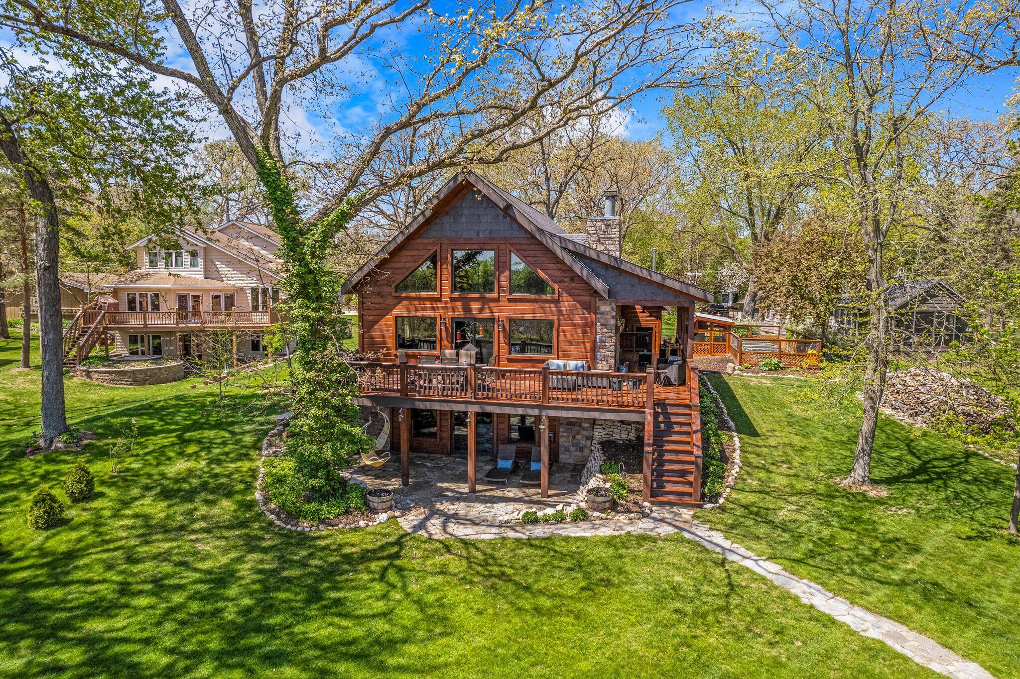 3024 Nagawicka Avenue Delafield, WI 53018 - Photo 2 of 66 3024 Nagawicka Ave, Delafield - Drone-11