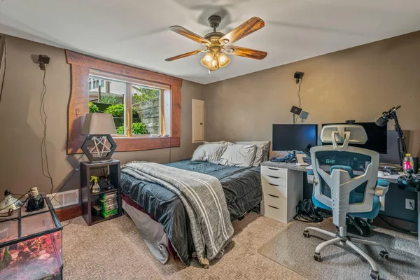 $1,749,900 | 3024 Nagawicka Avenue, Delafield, WI 53018