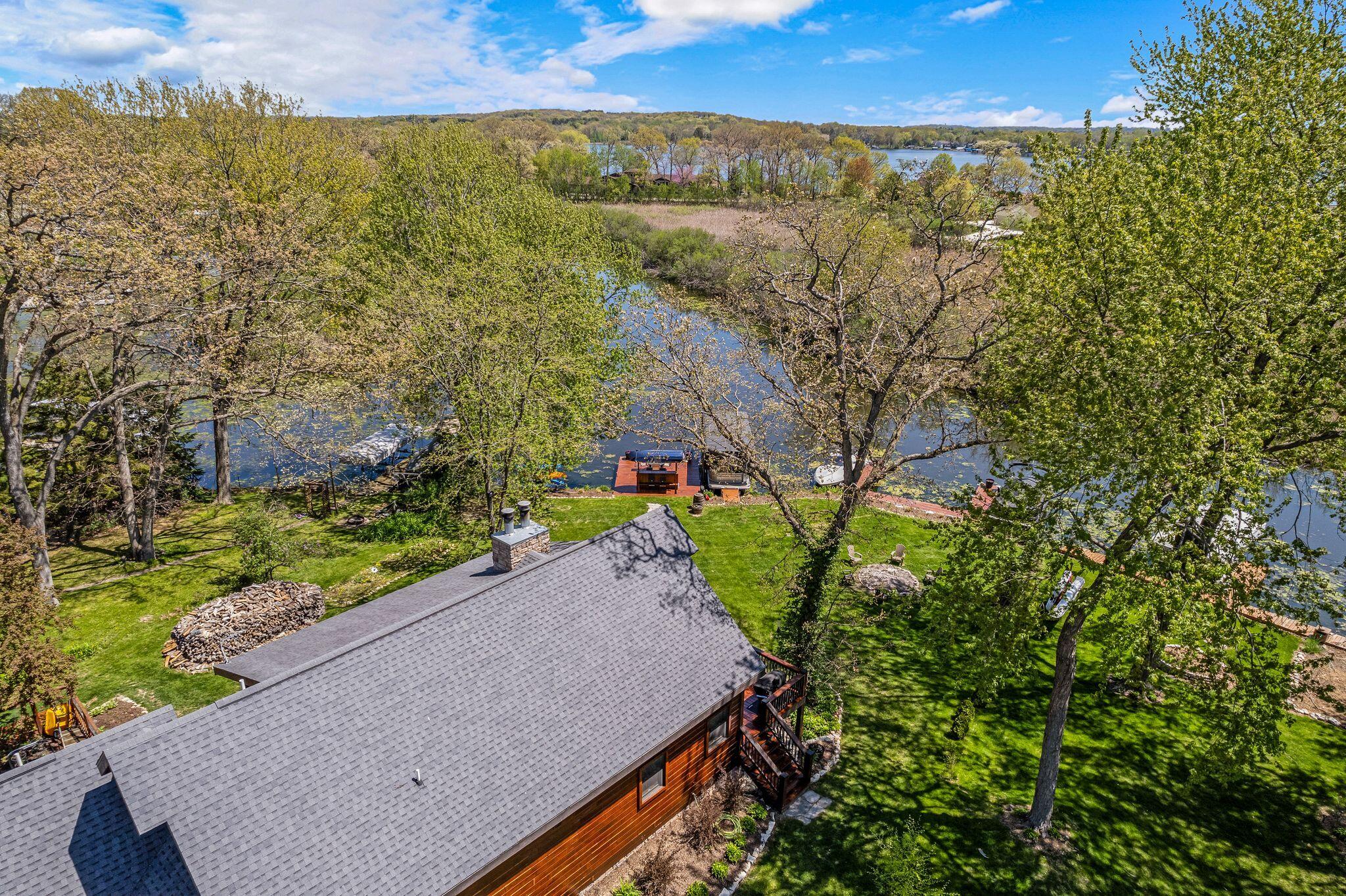 3024 Nagawicka Avenue Delafield, WI 53018 - Photo 54 of 66 3024 Nagawicka Ave, Delafield - Drone-04
