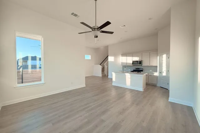 $355,955 | 1025 Stonehill Drive, Georgetown, TX 78633