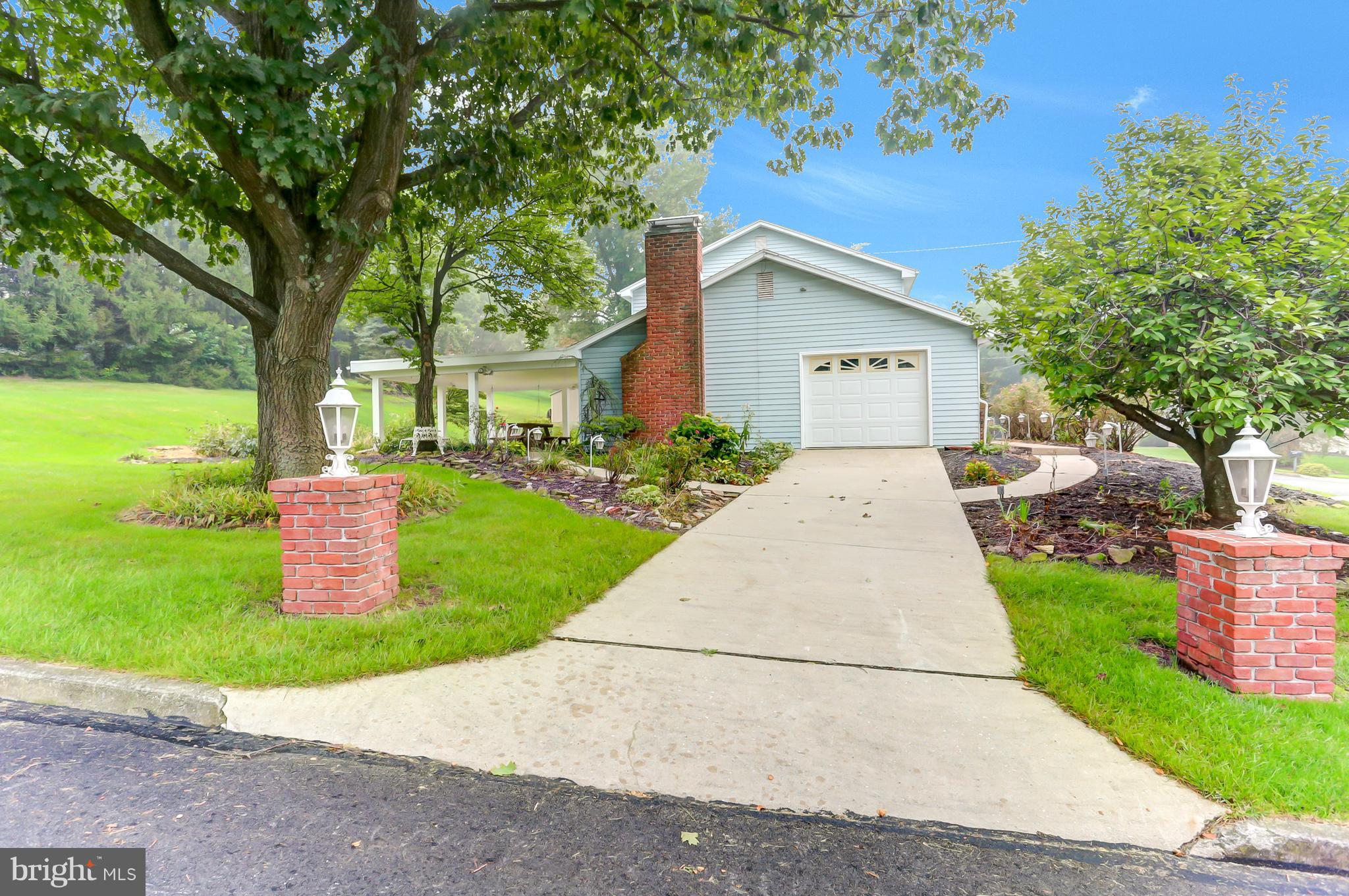 6 Carriage Road New Cumberland, PA 17070 - Photo 4 of 34 Gallery Image 4