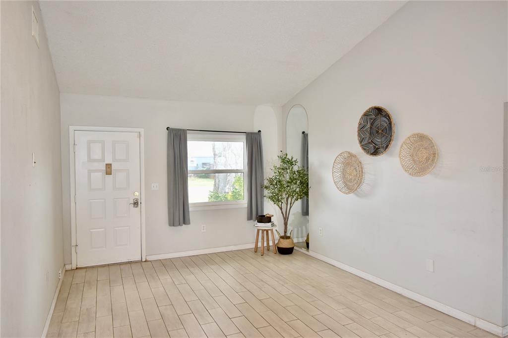 7925 Mitchell Ranch Road New Port Richey, FL 34655 - Photo 7 of 36 Gallery Image 7