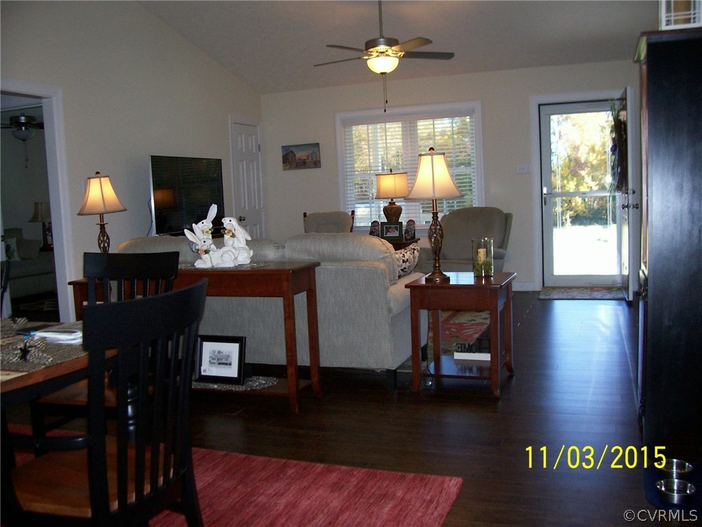 412 Berry Ridge Road Tappahannock, VA 22560 - Photo 6 of 11 Gallery Image 6