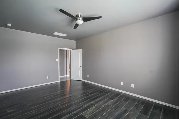 $2,950 | 2507 Galley Ridge Drive, Texas City, TX 77568