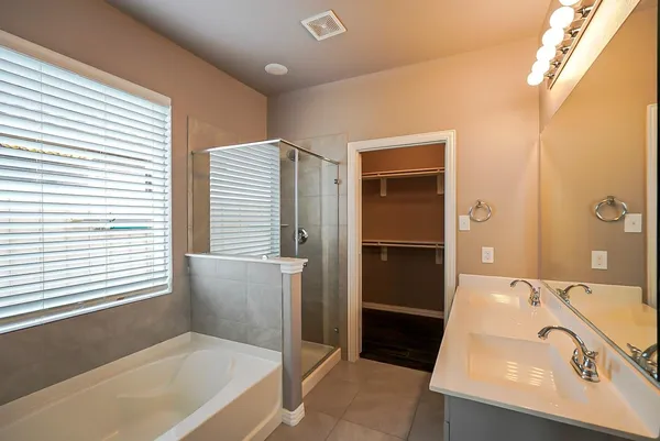 $2,950 | 2507 Galley Ridge Drive, Texas City, TX 77568