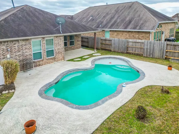 $2,950 | 2507 Galley Ridge Drive, Texas City, TX 77568