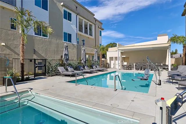 $1,074,990 | 7268 Aura Circle, Huntington Beach, CA 92647
