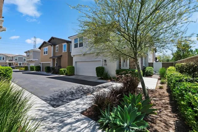 $665,000 | 6073 Sendero Avenue, Eastvale, CA 92880