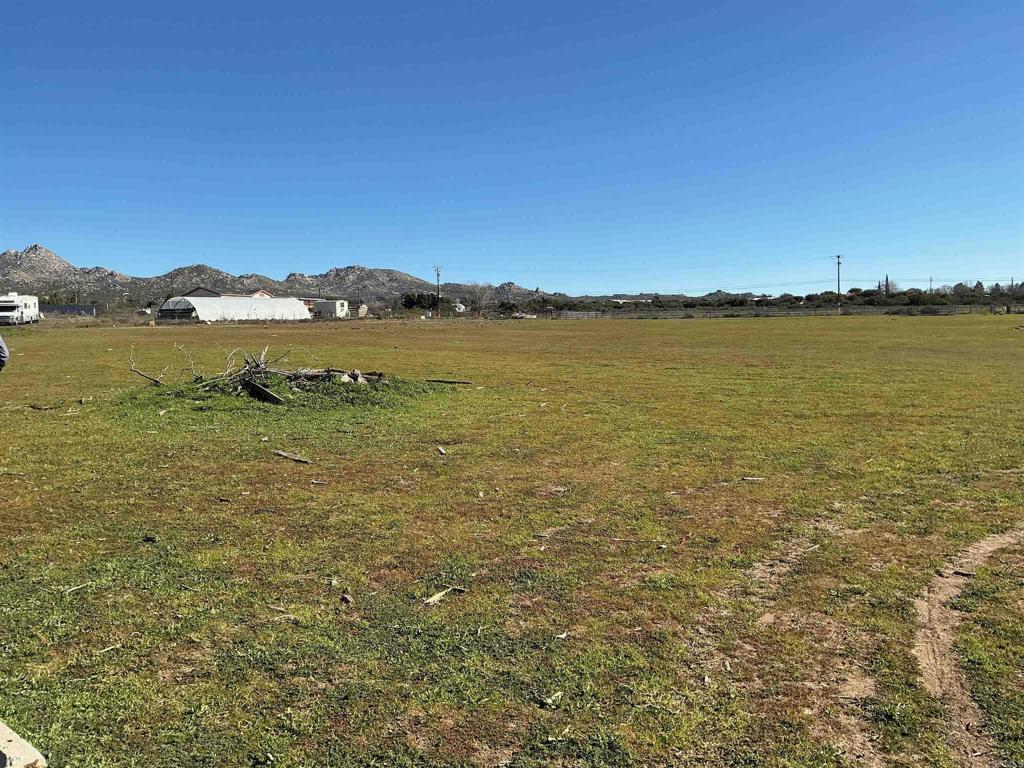 37304 Montezuma Valley Road Ranchita, CA 92066 - Photo 4 of 35 a view of a lake and mountain