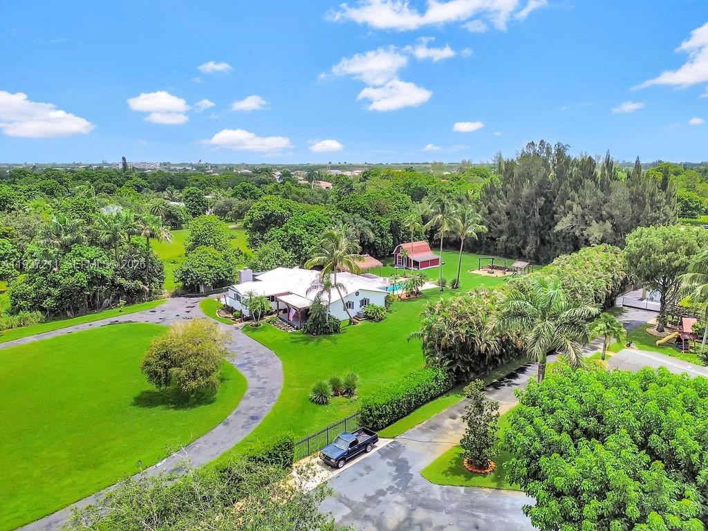 5300 Southwest 162nd Avenue Southwest Ranches, FL 33331 - Photo 4 of 43 a view of a garden with an outdoor space