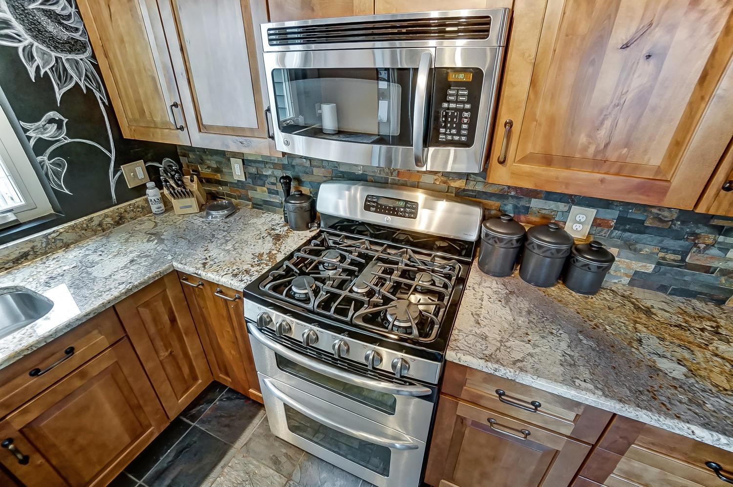 185 North Virginialee Road Columbus, OH 43209 - Photo 9 of 35 Gallery Image 9