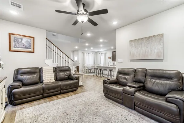 $2,695 | 15225 Still Water Mdw Loop, College Station, TX 77845