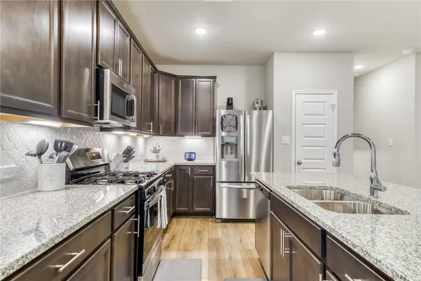 $2,695 | 15225 Still Water Mdw Loop, College Station, TX 77845
