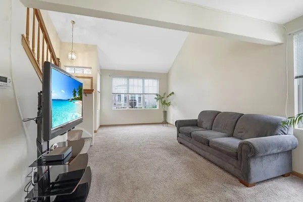 $264,900 | 900 Symphony Drive, Aurora, IL 60504