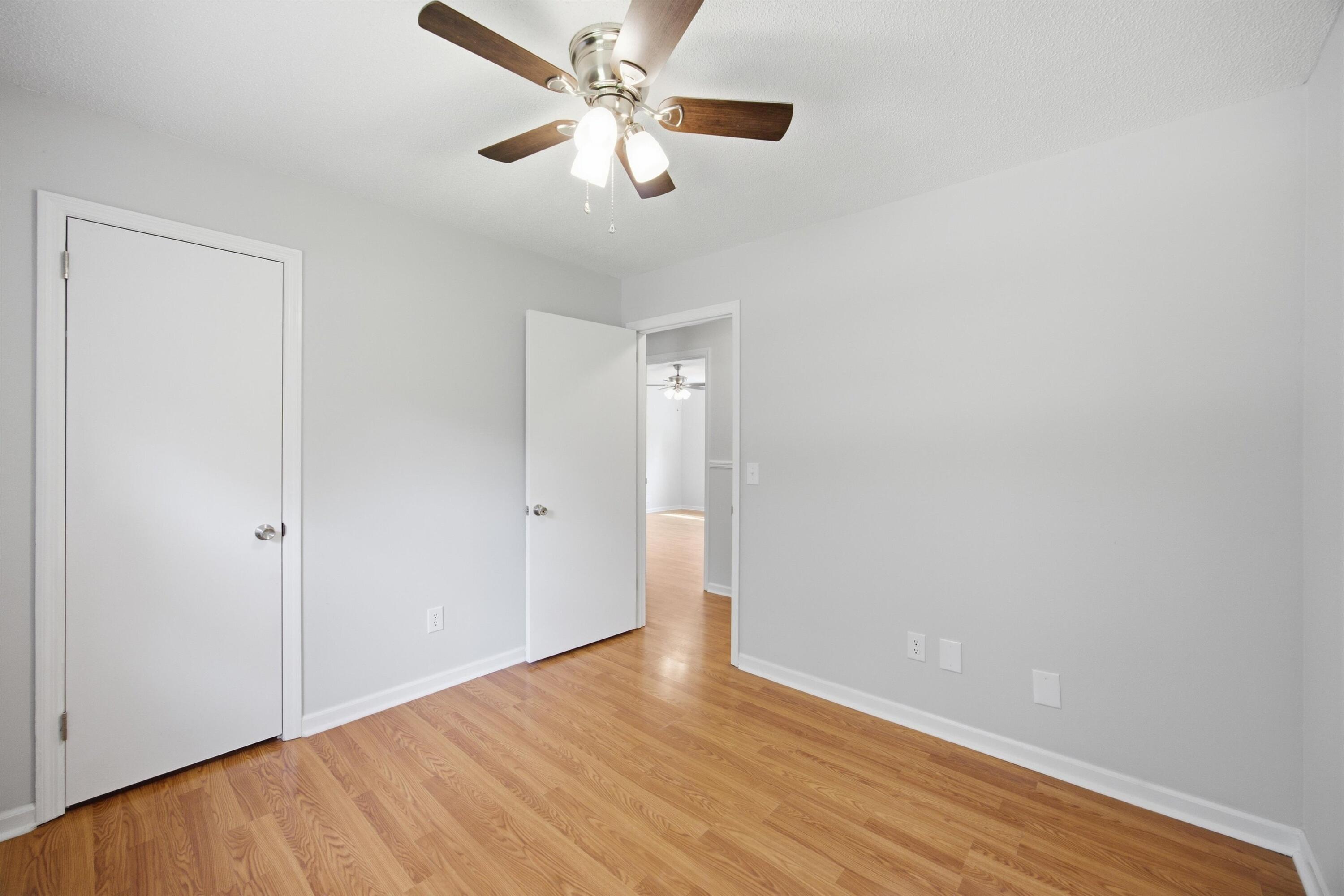 1032 Hillcrest Road Hixson, TN 37343 - Photo 18 of 39 20-1032HillCrestRd-14