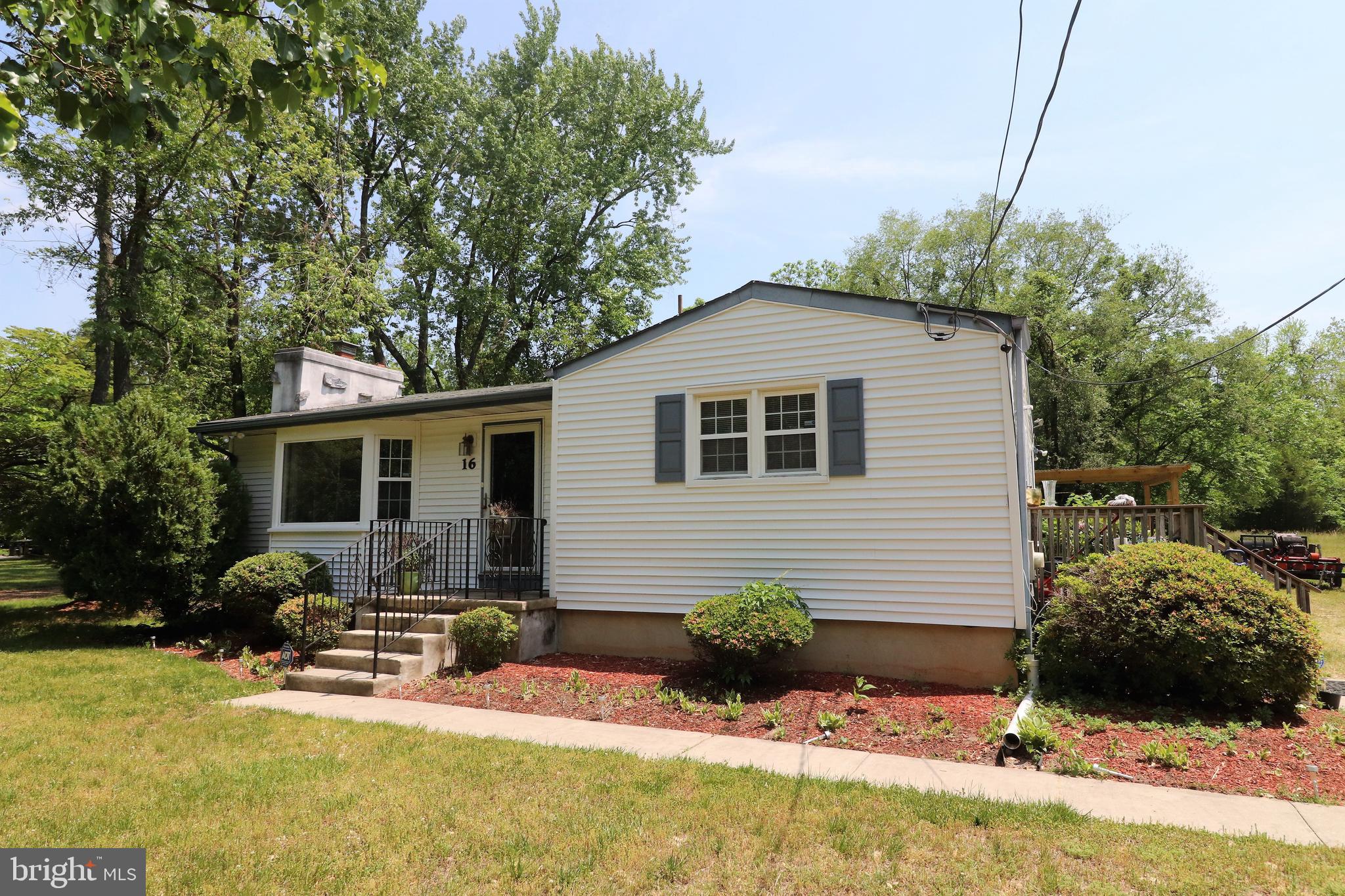 16 Spring Garden Street Lindenwold, NJ 08021 - Photo 1 of 23