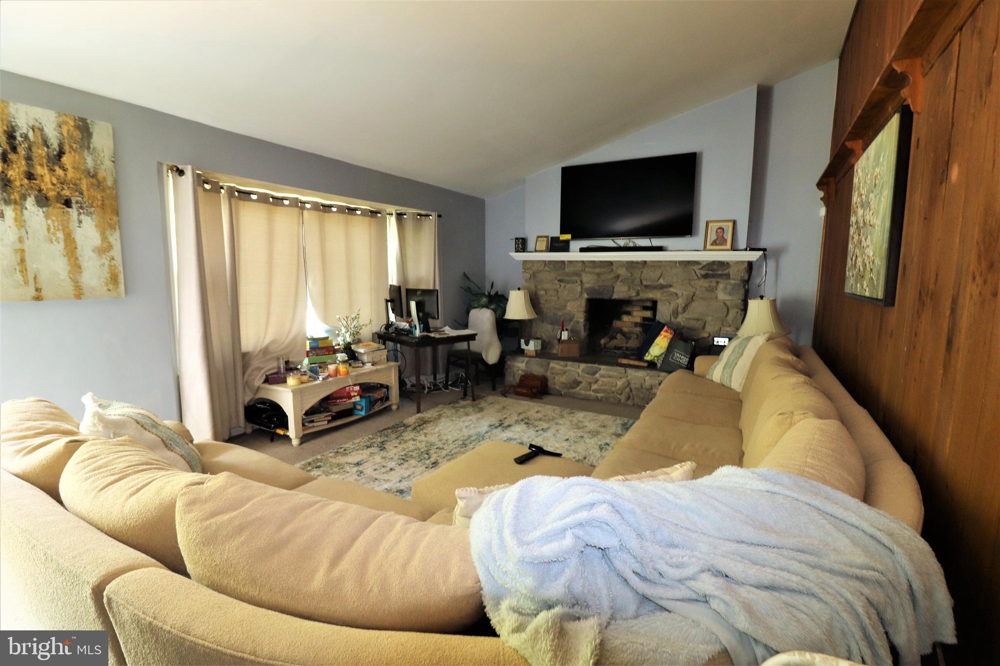 16 Spring Garden Street Lindenwold, NJ 08021 - Photo 5 of 23