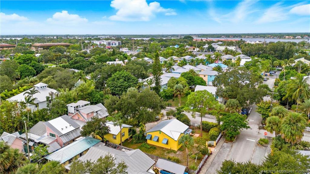 120 Southwest 5th Street Stuart, FL 34994 - Photo 27 of 35 an aerial view of residential houses with outdoor space and ocean view