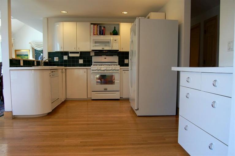 119 Abbey Gate Road Cotuit, MA 02635 - Photo 12 of 28 Additional Photo