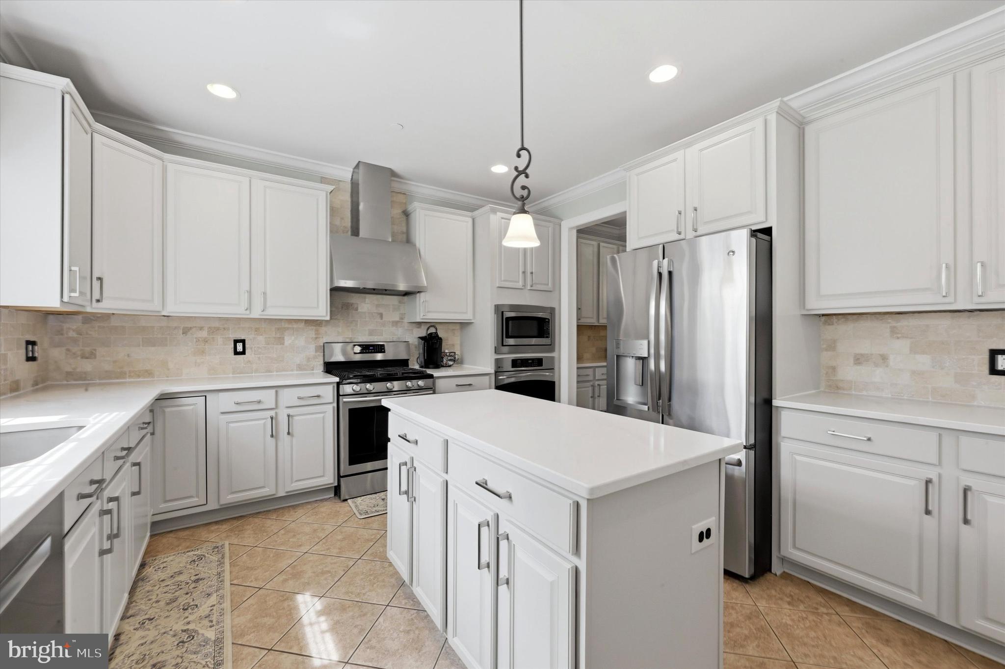 311 Carolee Circle Springfield, PA 19064 - Photo 11 of 51