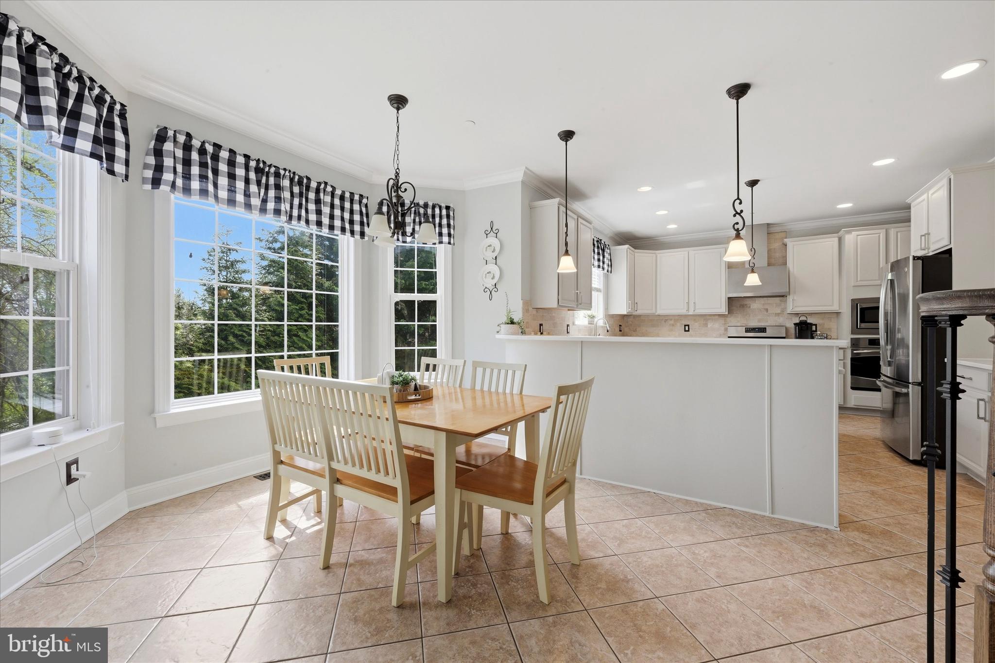 311 Carolee Circle Springfield, PA 19064 - Photo 10 of 51