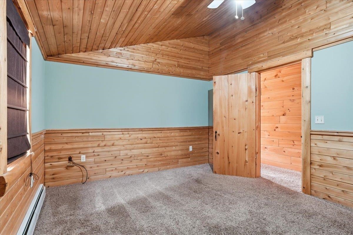 4940 Holland Pond Road Holland, VT 05830 - Photo 28 of 55 Gallery Image 28
