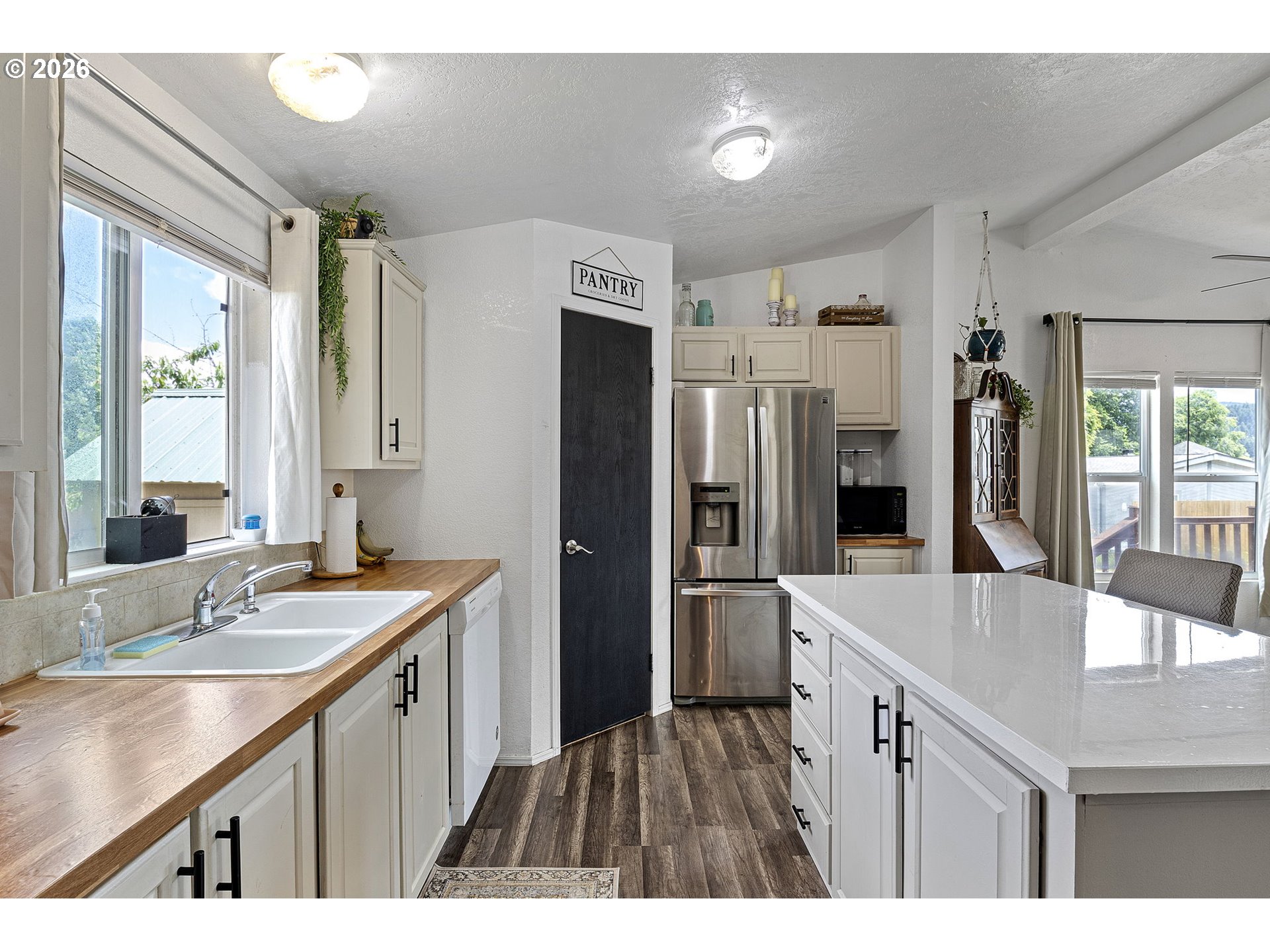 426 Cedar Street Yoncalla, OR 97499 - Photo 11 of 46