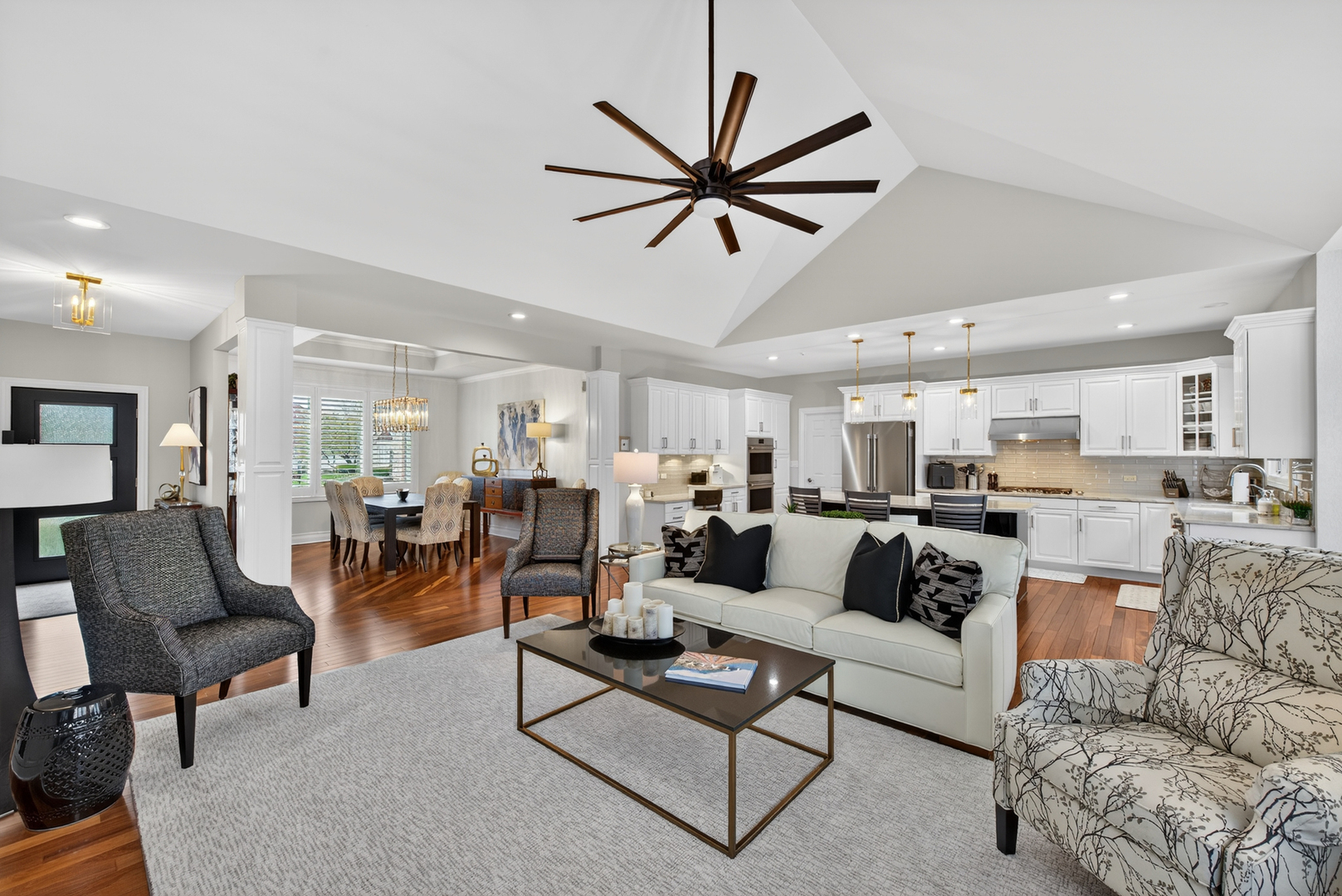 4 Carlton Court Inverness, IL 60010 - Photo 8 of 31