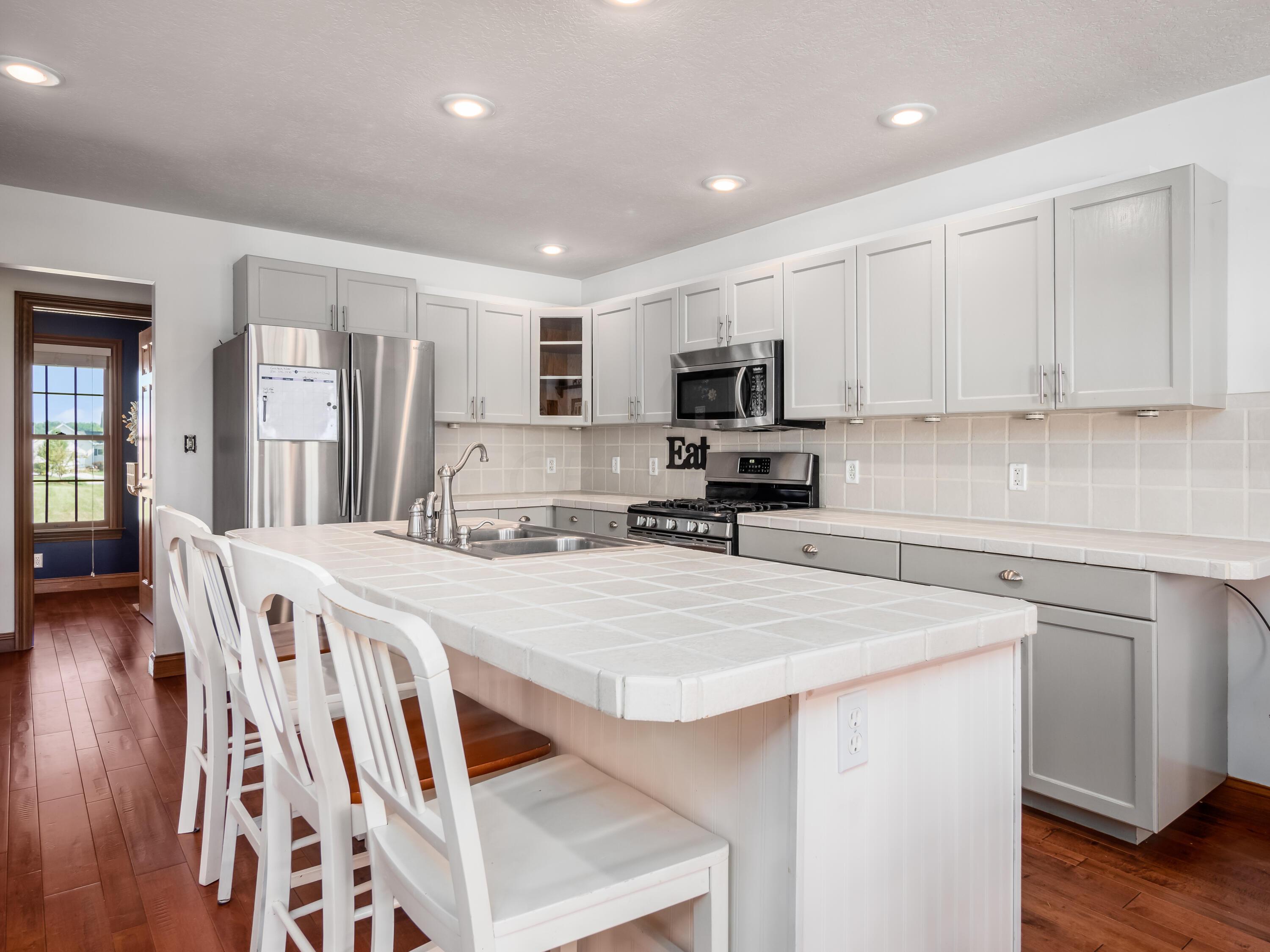 3216 Kelly McMaster Road Delaware, OH 43015 - Photo 15 of 51 Kitchen