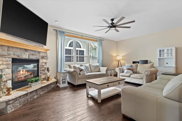 $699,900 | 1821 Vel R. Phillips Avenue, Milwaukee, WI 53212