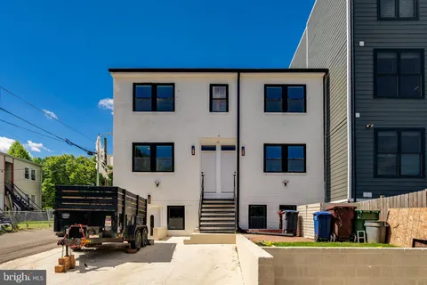 $1,795,000 | 1274 Meigs Place Northeast, Washington, DC 20002