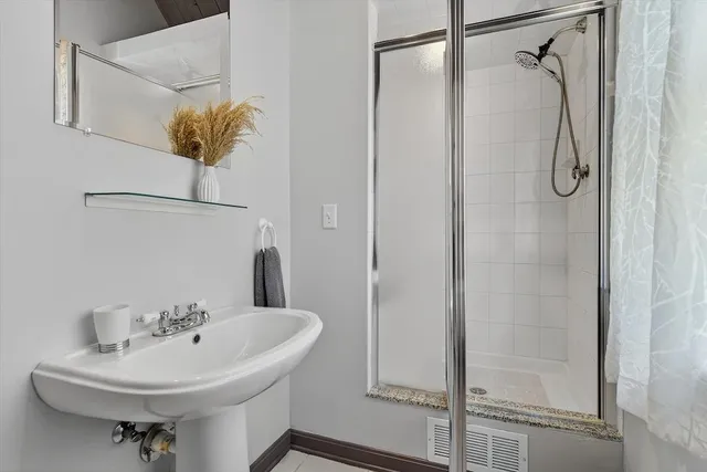 $575,000 | 532 Sherwood Forest, Londonderry, VT 05148