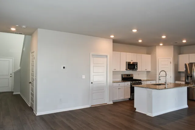 $2,095 | 1057 Saltgrass Way, Myrtle Beach, SC 29588